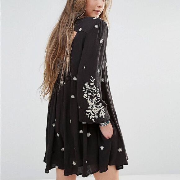 Free People | Revolve Sweet Tennessee Embroidered Mini Dress | S - Picture 4 of 9